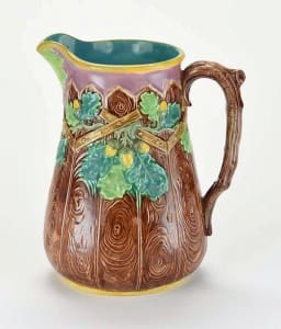 Acorn fence pitcher