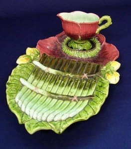 Asparagus server with sauce pitcher