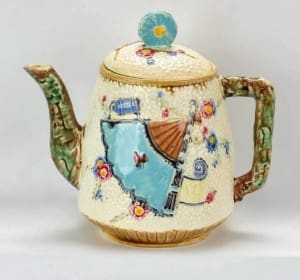 Fan and Scroll teapot