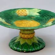 George Jones pineapple cakestand