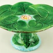 George Jones pond lily cakestand