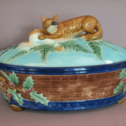 Joseph Holdcroft fox game pie dish