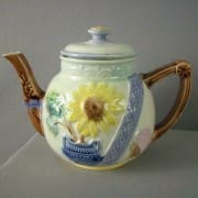 Sunflower and Urn teapot