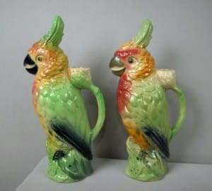 Parrot pitchers