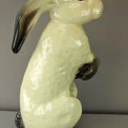 Rabbit pitcher