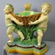 Putti and basket table center