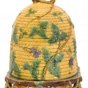 Minton beehive cheese keeper