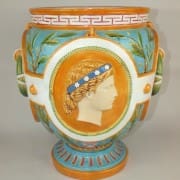 Minton "Continents" jardiniere